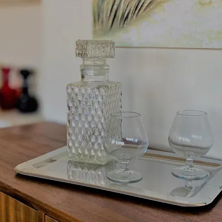 Family Apartment *